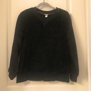 Black pullover